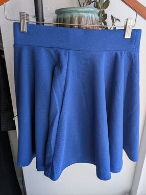 NWT Urban Coco Royal Blue Stretchy Skater Skirt - Size Medium - Fit & Flare